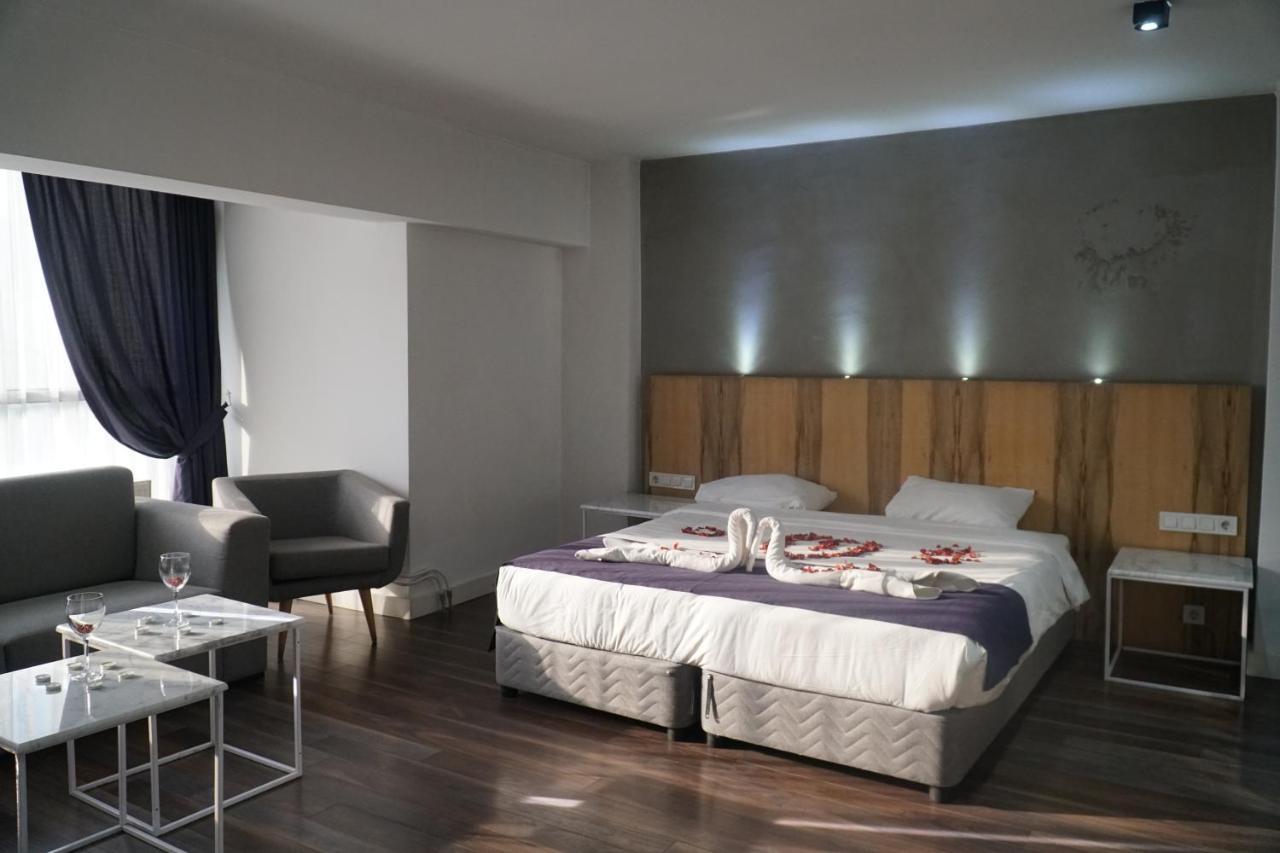 En Otel Karaca Εσκίσεχιρ Εξωτερικό φωτογραφία