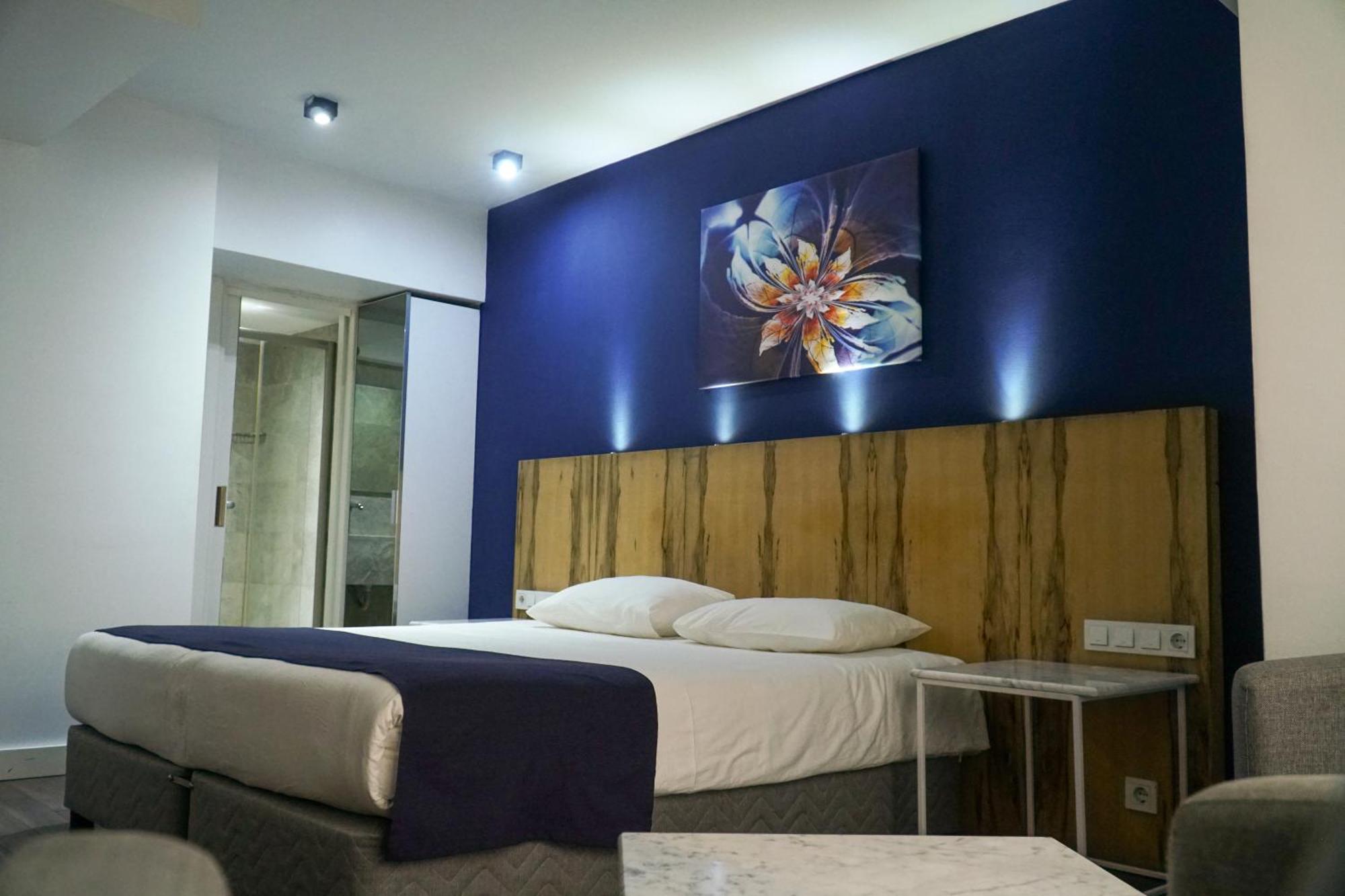 En Otel Karaca Εσκίσεχιρ Εξωτερικό φωτογραφία