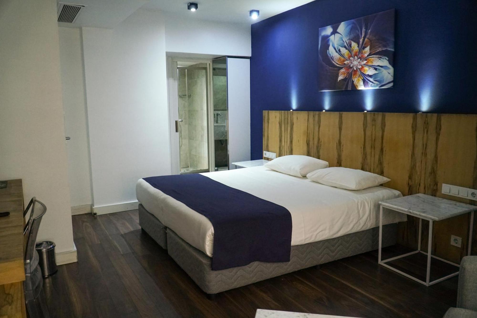 En Otel Karaca Εσκίσεχιρ Εξωτερικό φωτογραφία