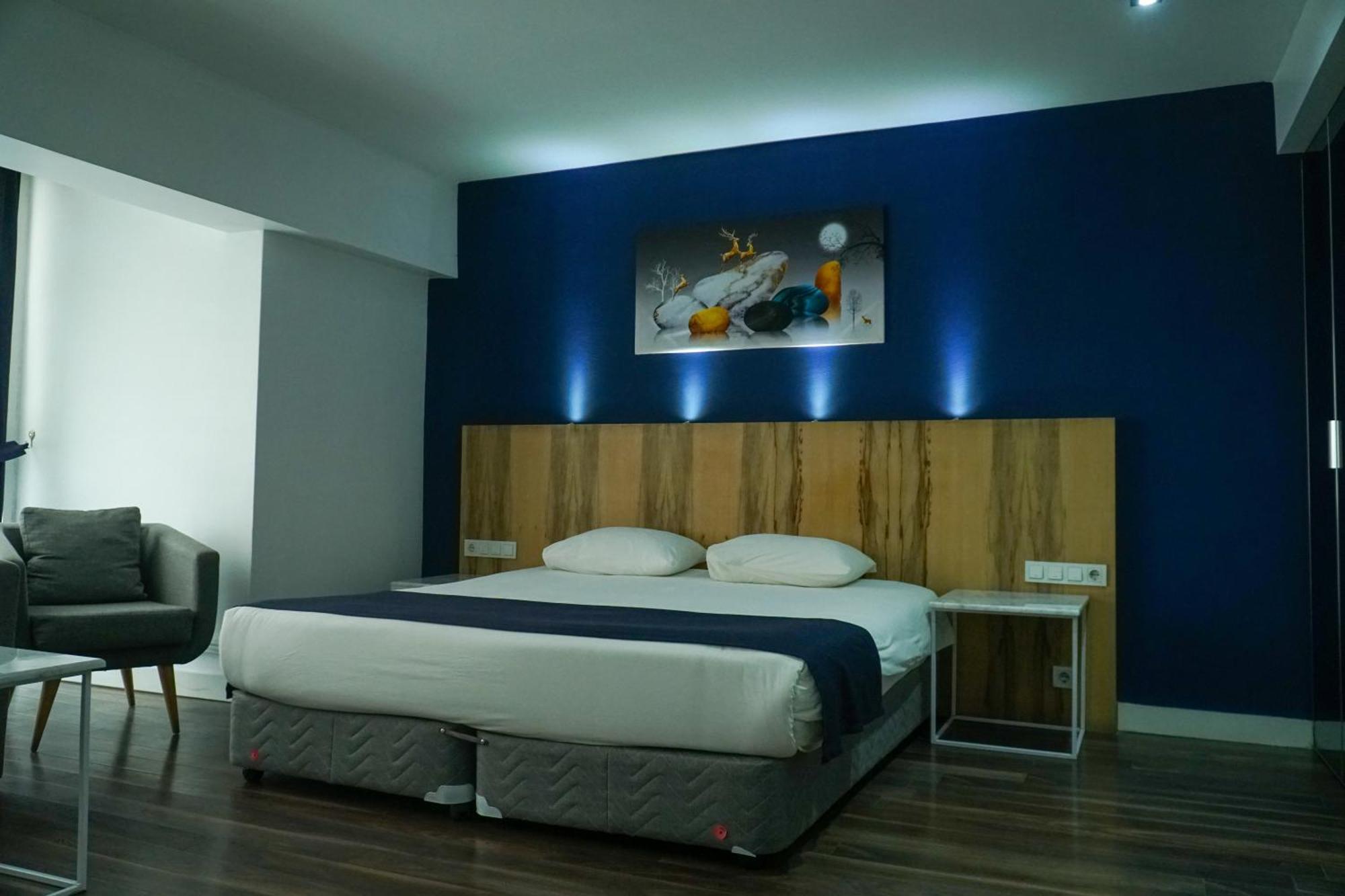 En Otel Karaca Εσκίσεχιρ Εξωτερικό φωτογραφία
