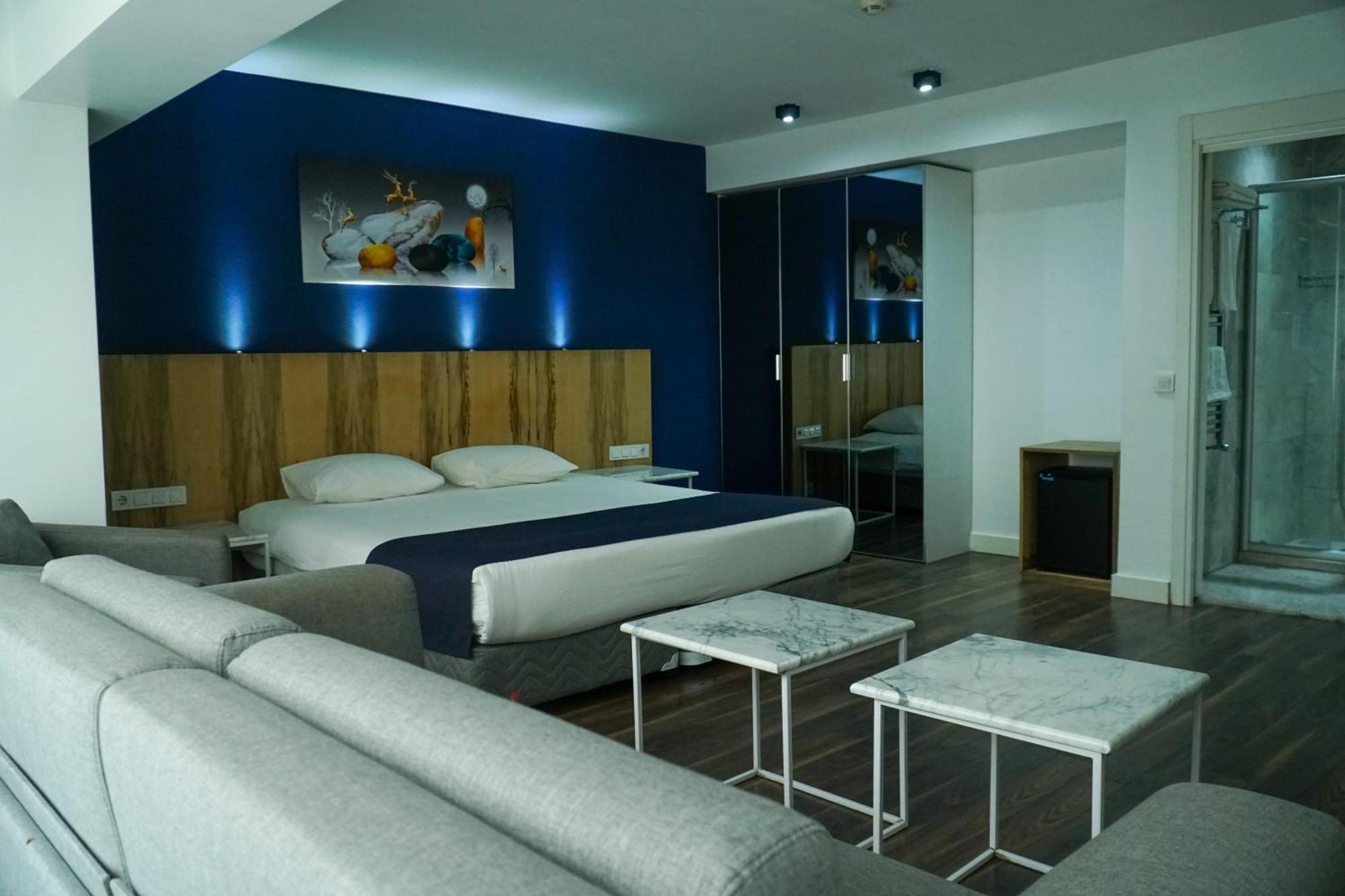 En Otel Karaca Εσκίσεχιρ Εξωτερικό φωτογραφία