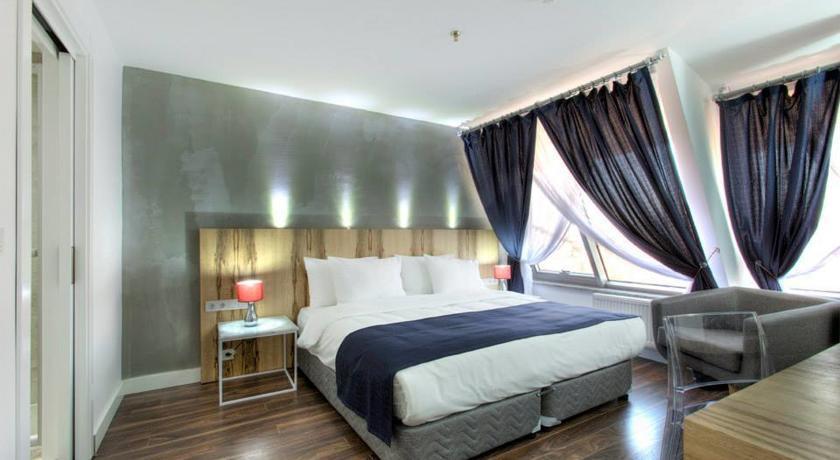 En Otel Karaca Εσκίσεχιρ Εξωτερικό φωτογραφία