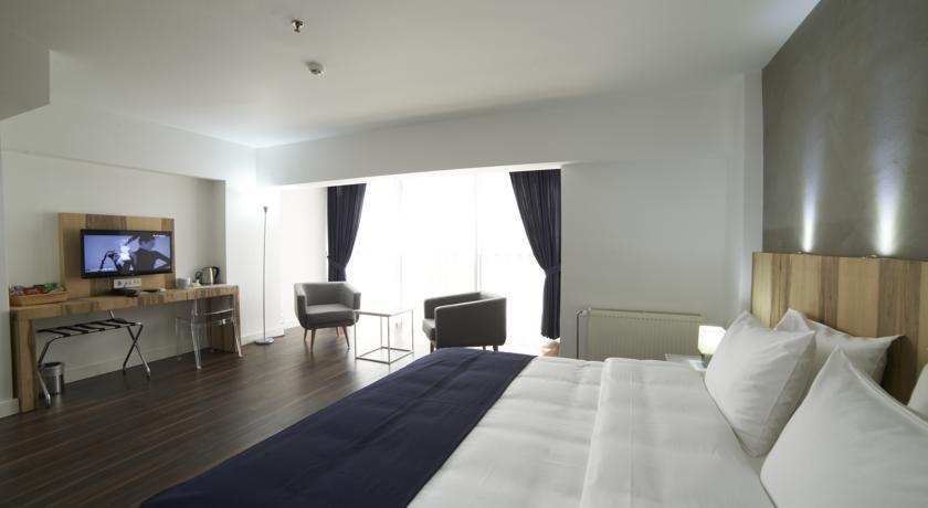 En Otel Karaca Εσκίσεχιρ Εξωτερικό φωτογραφία