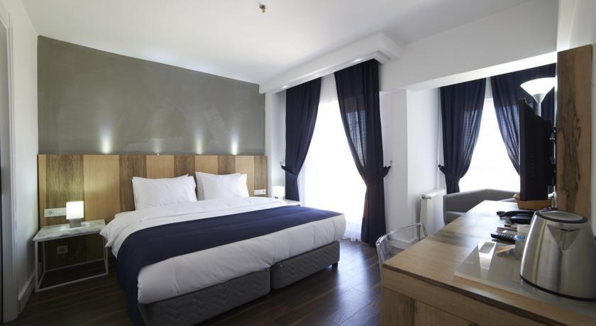 En Otel Karaca Εσκίσεχιρ Εξωτερικό φωτογραφία